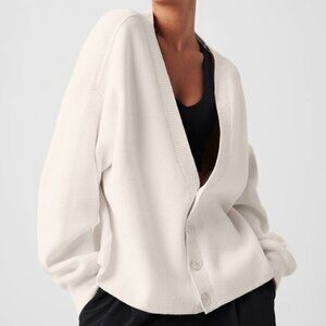 Alo Yoga Scholar Cardigan Sweater White